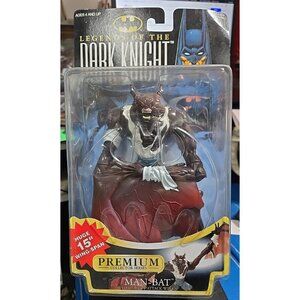 KENNER 1997 Legends of the Dark Knight Man-Bat with Massive Attack Wings New